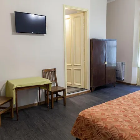 Hotel Reina-2